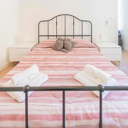 Daire 012d - Loft Con Terrazza Privata - Nel Cuore Del Centro A 100metri Dal Mare *