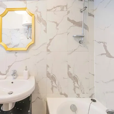 012d - Loft Con Terrazza Privata - Nel Cuore Del Centro A 100metri Dal Mare *