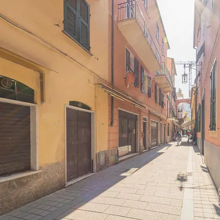 012d - Loft Con Terrazza Privata - Nel Cuore Del Centro A 100metri Dal Mare