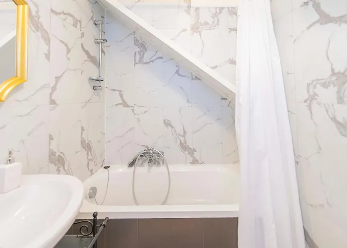 012d - Loft Con Terrazza Privata - Nel Cuore Del Centro A 100metri Dal Mare Apartamento *